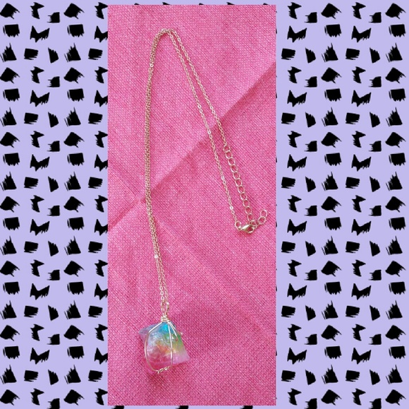 3CTW Colorful Natural Crystal Pendant Necklace - Picture 2 of 3